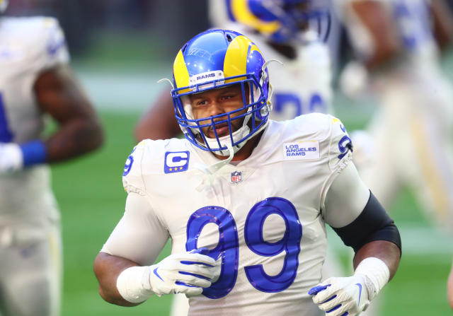 Watch: Aaron Donald was putting in work on 4th of July