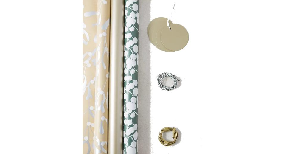 Contemporary Christmas Wrapping Paper, Tag & Ribbon Pack (Marks and Spencer)