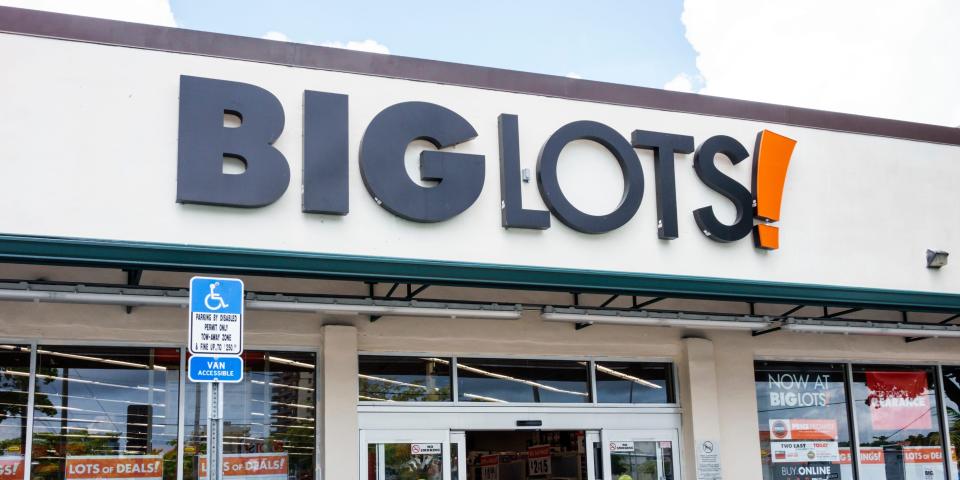 A entrance to a Big Lots retail store.