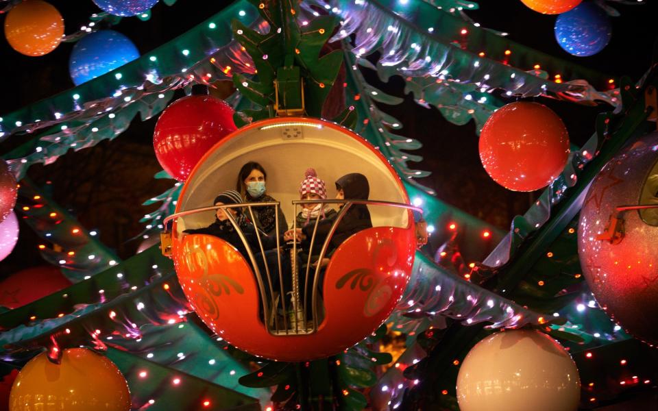 A Christmas merry-go-round in nearby Toulouse