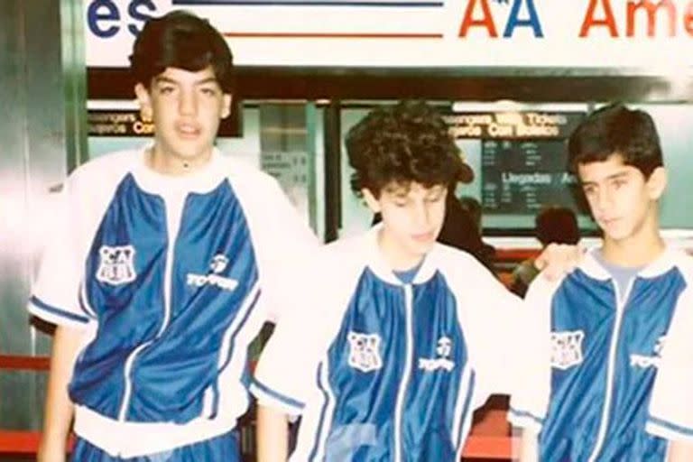 Desde muy chico, Luis Scola, con los colores de la selección nacional