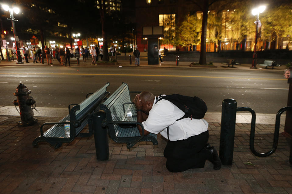 Protests erupt after deadly police shooting in Charlotte, N.C.