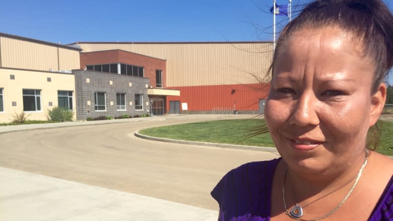 Wabasca evacuees flee wildfire, find kindness