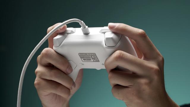 This new G7 SE Wired Xbox controller from GameSir features impressive Hall  Effect sticks
