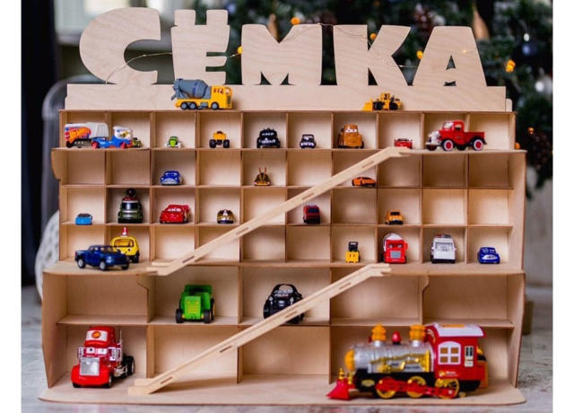 15 stylish toy storage solutions : embrace the mess!