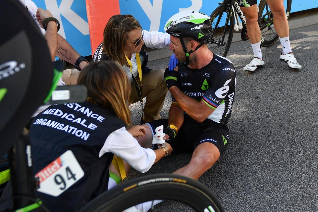 Down and out | Mark Cavendish broke a shoulder in this year’s Tour de France: Stephane Mantey/AFP/Getty Images