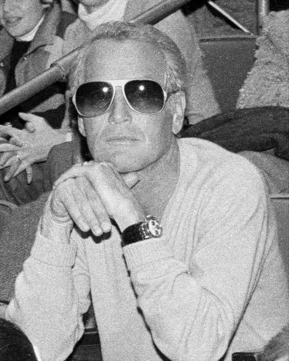 UNITED STATES - CIRCA 2002: Paul Newman, tried to remain inconspicuous in the audience at Madison Square Garden as he watches daughter Clea in Horse Show.  (Photo by NY Daily News Archive via Getty Images)