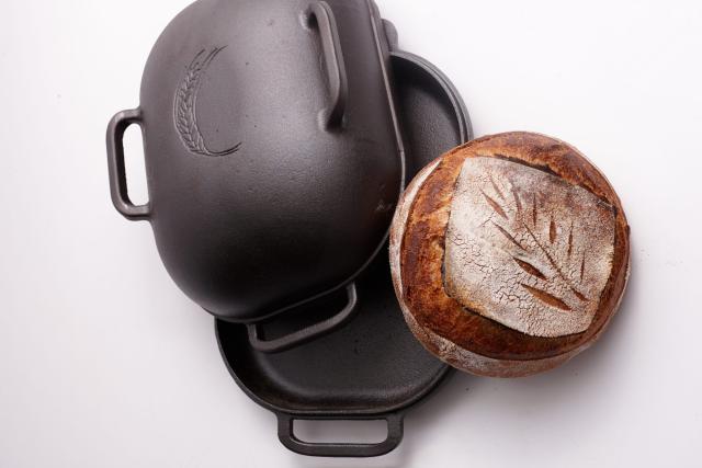 The Challenger Bread Pan