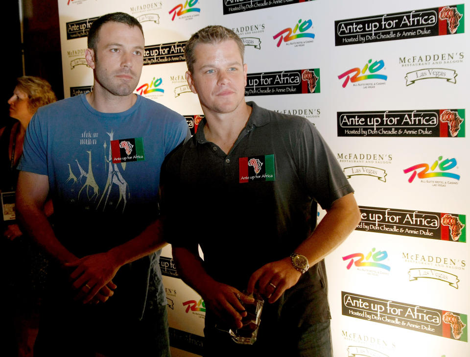LAS VEGAS - JULY 02:  Actors Ben Affleck (L) and Matt Damon arrive at the Ante Up for Africa celebrity poker tournament at the Rio Hotel & Casino July 2, 2009 in Las Vegas, Nevada. Proceeds from the event will benefit survivors of the humanitarian crisis in Darfur, Sudan.  (Photo by Ethan Miller/Getty Images)