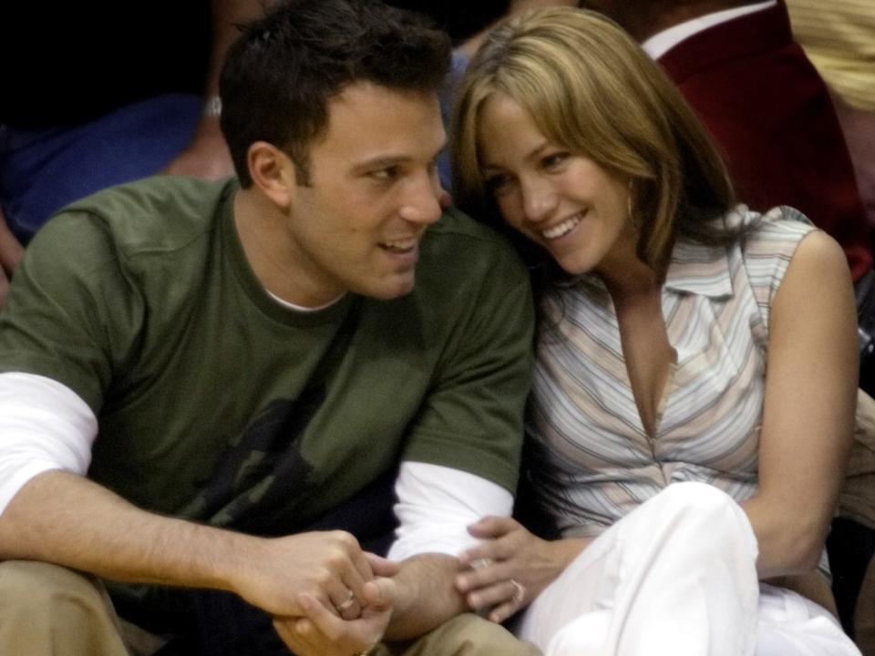 ben affleck jennifer lopez lakers game may 11 2003.JPG