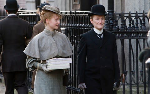 Glenn Close in the part of Albert Nobbs alongside Mia Wasikowska  - Credit: Film Stills