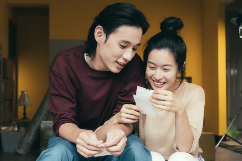永慶房產集團與知名導演蕭雅全攜手，拍攝全新的品牌廣告「實話登錄的愛情」，透過情侶之間的互動，傳遞集團的誠實精神