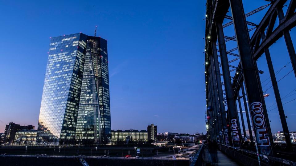 Die Europäische Zentralbank hält den Leitzins im Euroraum auf null Prozent.