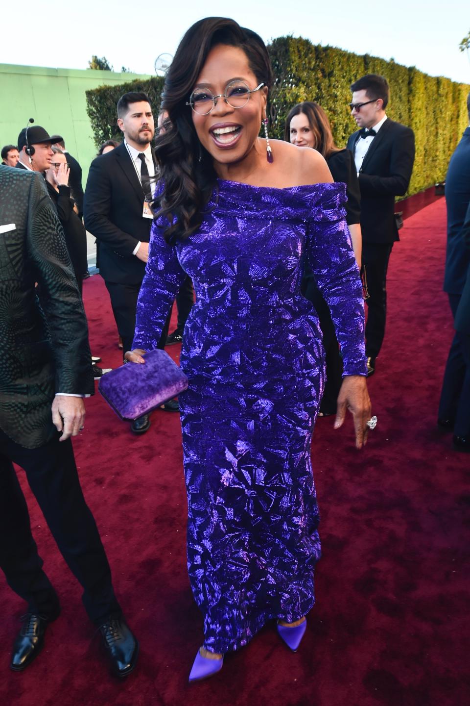 Oprah Winfrey, Manolo Blahnik, Louis Vuitton, Golden Globe Awards, Golden Globes, Chopard, jewelry, pumps, heels, high heels, purple heels, satin heels, purple pumps, purple dress, long dress, red carpet, celebrity red carpet