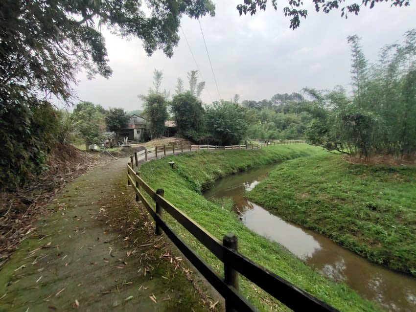 桃園｜百吉國小・湳子溝步道