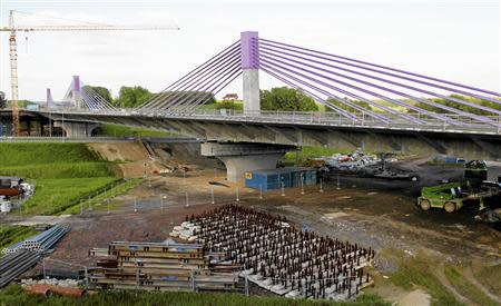 A general view of a construction site of a motorway bridge at Mszana, near Poland's border with the Czech Republic May 14, 2013. REUTERS/Grzegorz Celejewski/Agencja Gazeta