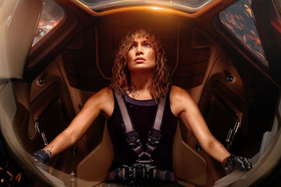 La nueva película de Jennifer Lopez es lo más parecido que verás a un filme de Titanfall