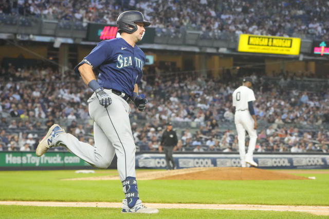 Arizona Diamondbacks: Mariners OF Mitch Haniger shining in return