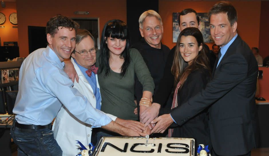 Mark Harmon is still under contract to 'NCIS.'
