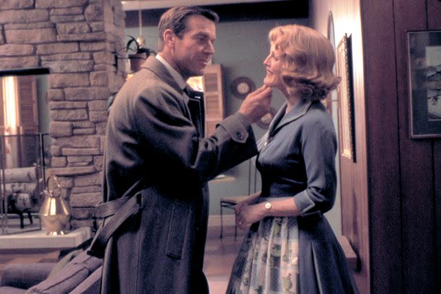 <p>Moviestore/Shutterstock </p> Dennis Quaid and Julianne Moore in "Far From Heaven" (2002)