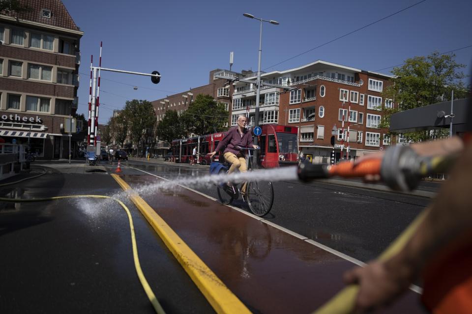 Bridge getting hosed down because of heat