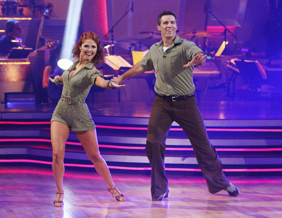 Kurt Warner and Anna Trebunskaya perform on "Dancing with the Stars."