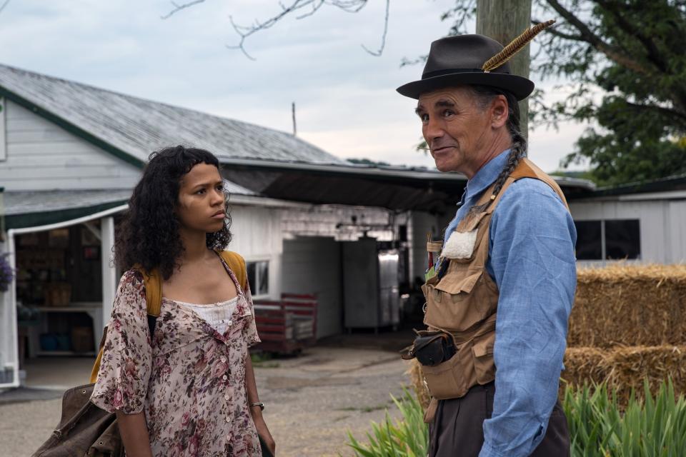 BONES AND ALL, from left: Taylor Russell, Mark Rylance, 2022.  ph: Yannis Drakoulidis /© MGM /Courtesy Everett Collection