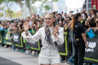 Alexa waving to fans. (PHOTO: Kamp Singapore)