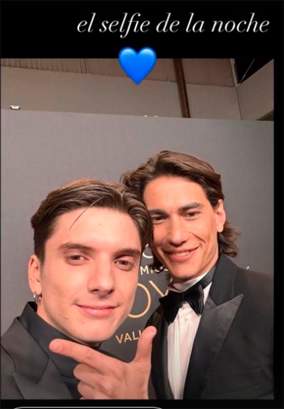 Matías Recalt y Enzo Vogrincic, protagonistas del otro selfie viral de los premios Goya 