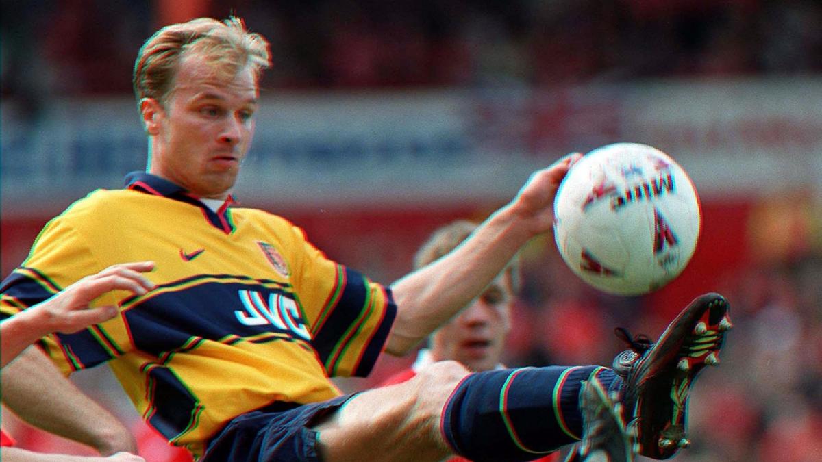 PFA Players' Player of the Year 1998 – Dennis Bergkamp - Yahoo Sports