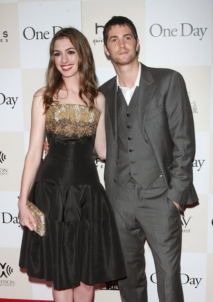 One Day NY Premiere 2011 Anne Hathaway Jim Sturgess