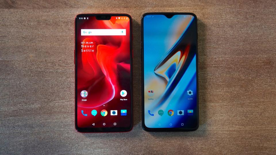 El nuevo OnePlus 6T (derecha) junto al OnePlus 6 – Alexandra Guerrero