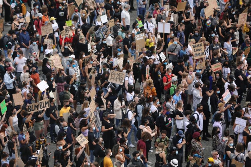 Protest against the death of George Floyd, in Amsterdam