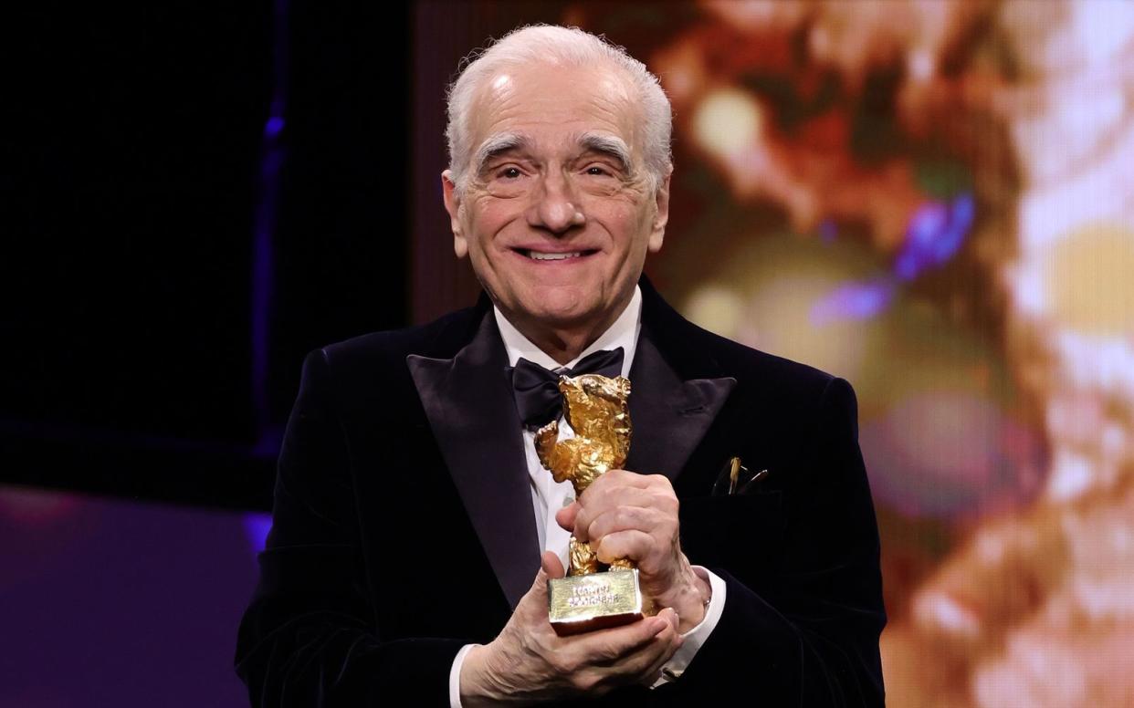 Der US-amerikanische Filmemacher Martin Scorsese wurde bei den Filmfestspielen in Berlin am Dienstagabend mit dem Goldenen Ehrenbären für sein Lebenswerk ausgezeichnet. (Bild: 2024 Getty Images/Andreas Rentz)