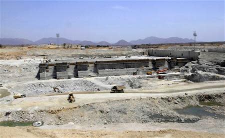 A general view shows construction activity on the Grand Renaissance dam in Guba Woreda, Benishangul Gumuz region in this March 16, 2014 file photo. REUTERS/Tiksa Negeri/Files