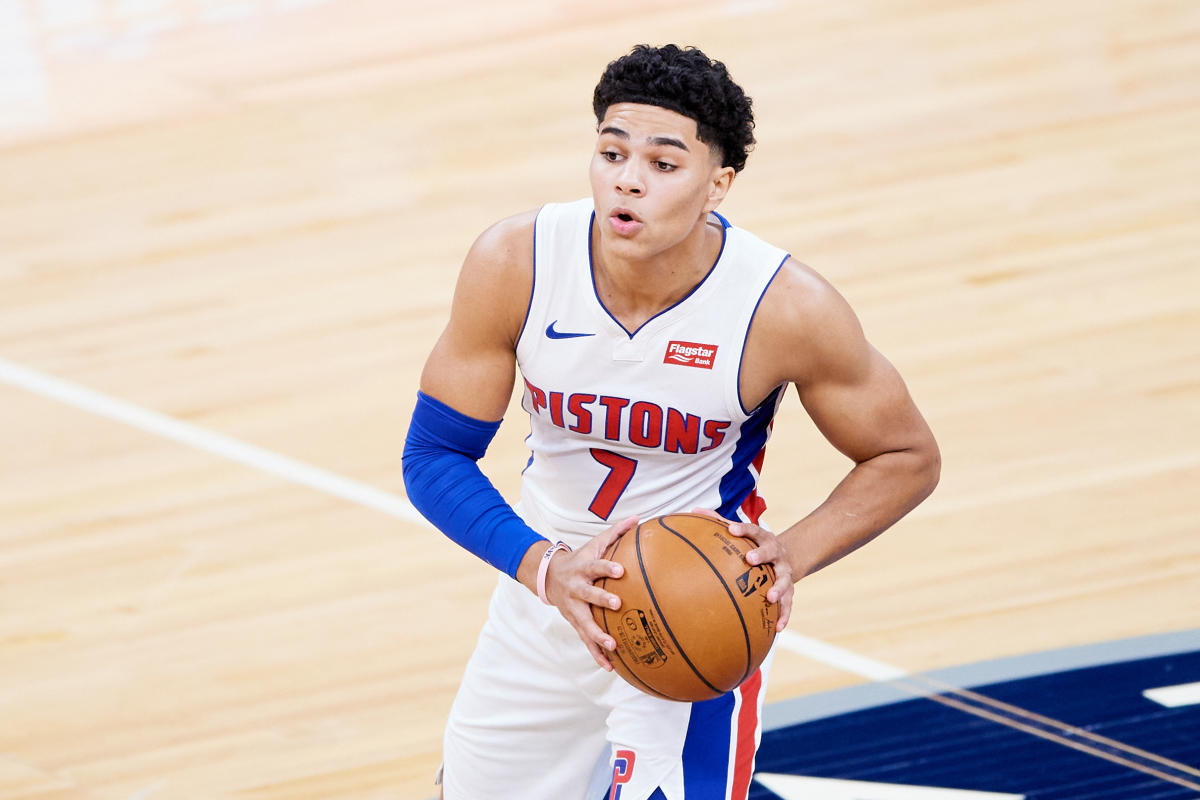 Report: Detroit Pistons rookie Killian Hayes suffered labral tear