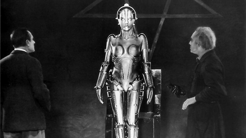 Fünf Millionen Reichsmark verschlang Fritz Langs Zukunftsepos "Metropolis" (1927) - und floppte an den Kinokassen. Heute gilt der Film als Meisterwerk und jene Szene, in der die Gestalt der strahlenden Heldin Marie in eine Mensch-Maschine übertragen wird, als Ikone des Kinos. (Bild: Friedrich-Murnau-Stiftung)