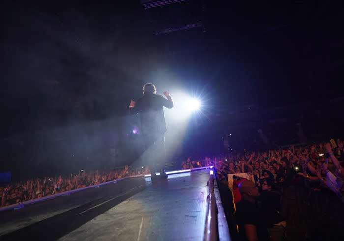 Antonio Orozco actuando en el Wizink Center de Madrid