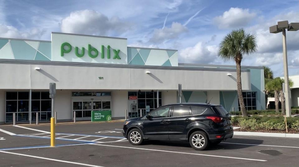 "We're opening soon" signs can be seen in front of the beachside Publix store at 101 E. Granada Blvd. in Ormond Beach on Monday, Oct. 18, 2021. The store is set to open Nov. 4.