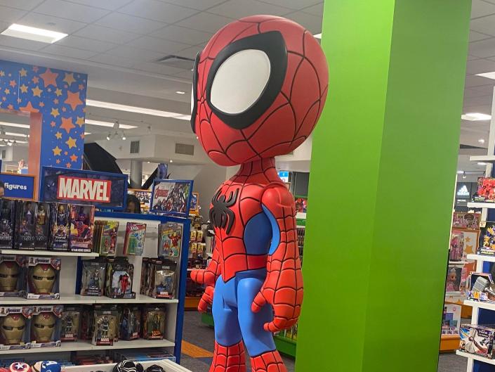Spiderman statue.