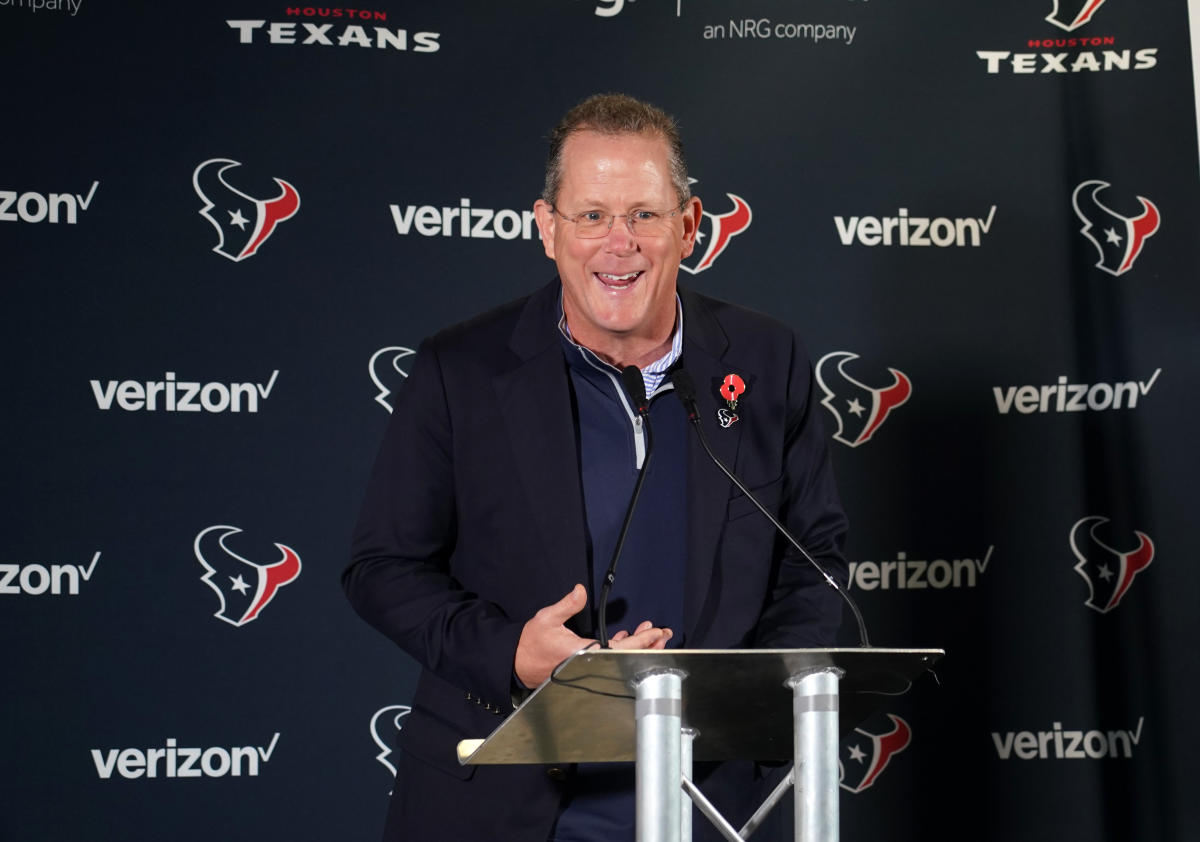 Longtime Texans team president Jamey Rootes dies at 56