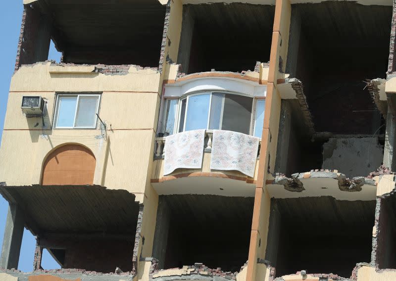 A general view of a partialy destructed building at Al-Haram area, in Giza