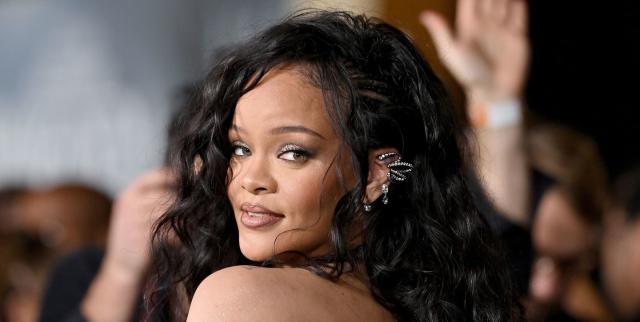 Watch Rihanna's Fashion-Filled Super Bowl Halftime Show Trailer