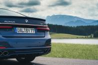 <p>2020 BMW Alpina B7</p>