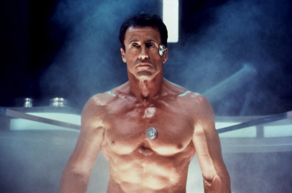 <h1 class="title">DEMOLITION MAN, Sylvester Stallone, 1993</h1><cite class="credit">Everett Collection</cite>