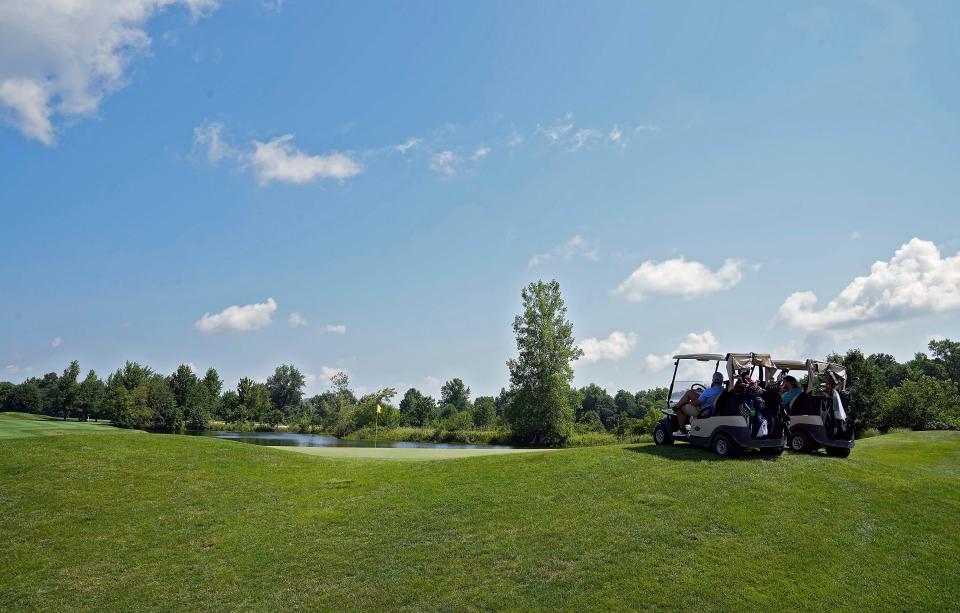 Jul 21, 2022; Galloway, OH, USAT; Darby Creek No. 18, a 432-yard par-4 is one of the most difficult golf holes in central Ohio. 