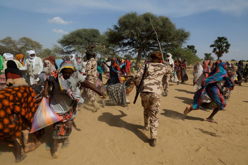 Fleeing Sudanese seek refuge in Chad