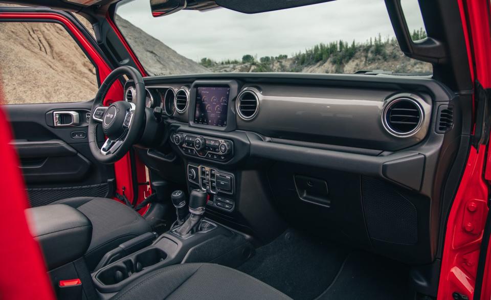 Photos of the 2020 Jeep Gladiator and 2019 Toyota 4Runner