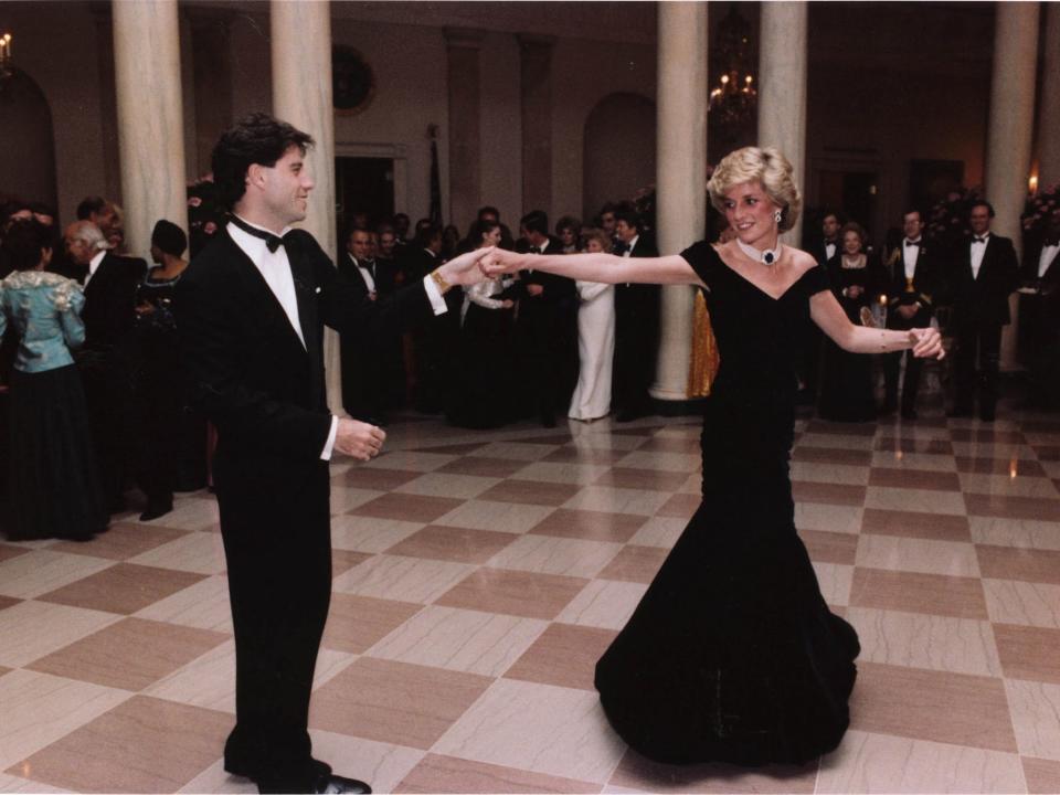 John Travolta dances with Princess Diana