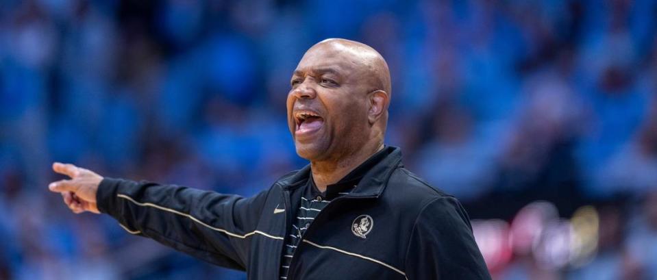 Florida State coach Leonard Hamilton directs his team as they open a ten point lead over North Carolina in the first half on Saturday, December 2, 2023 at the Smith Center in Chapel Hill, N.C.